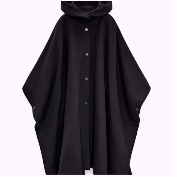 NWT Zara Navy light weight nylon cape perfect for layering and traveling o|s - Picture 6 of 14